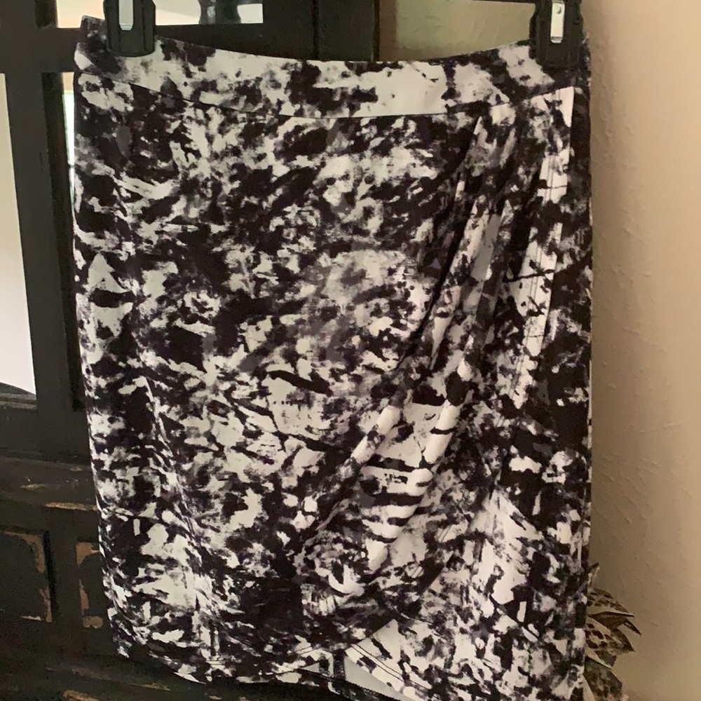 Gianni Bini mini skirt
